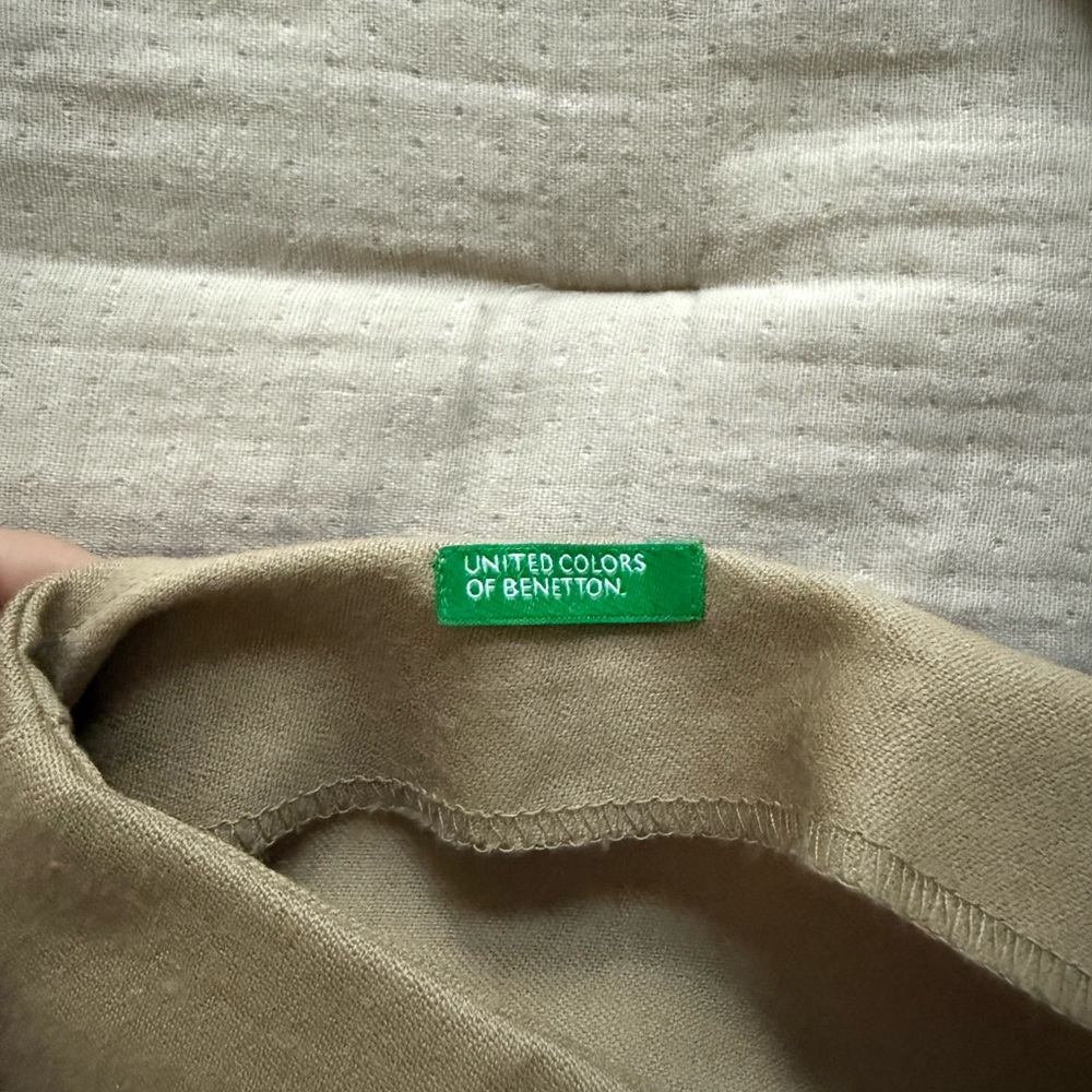 United Colors of Benetton 98% wool tan skirt